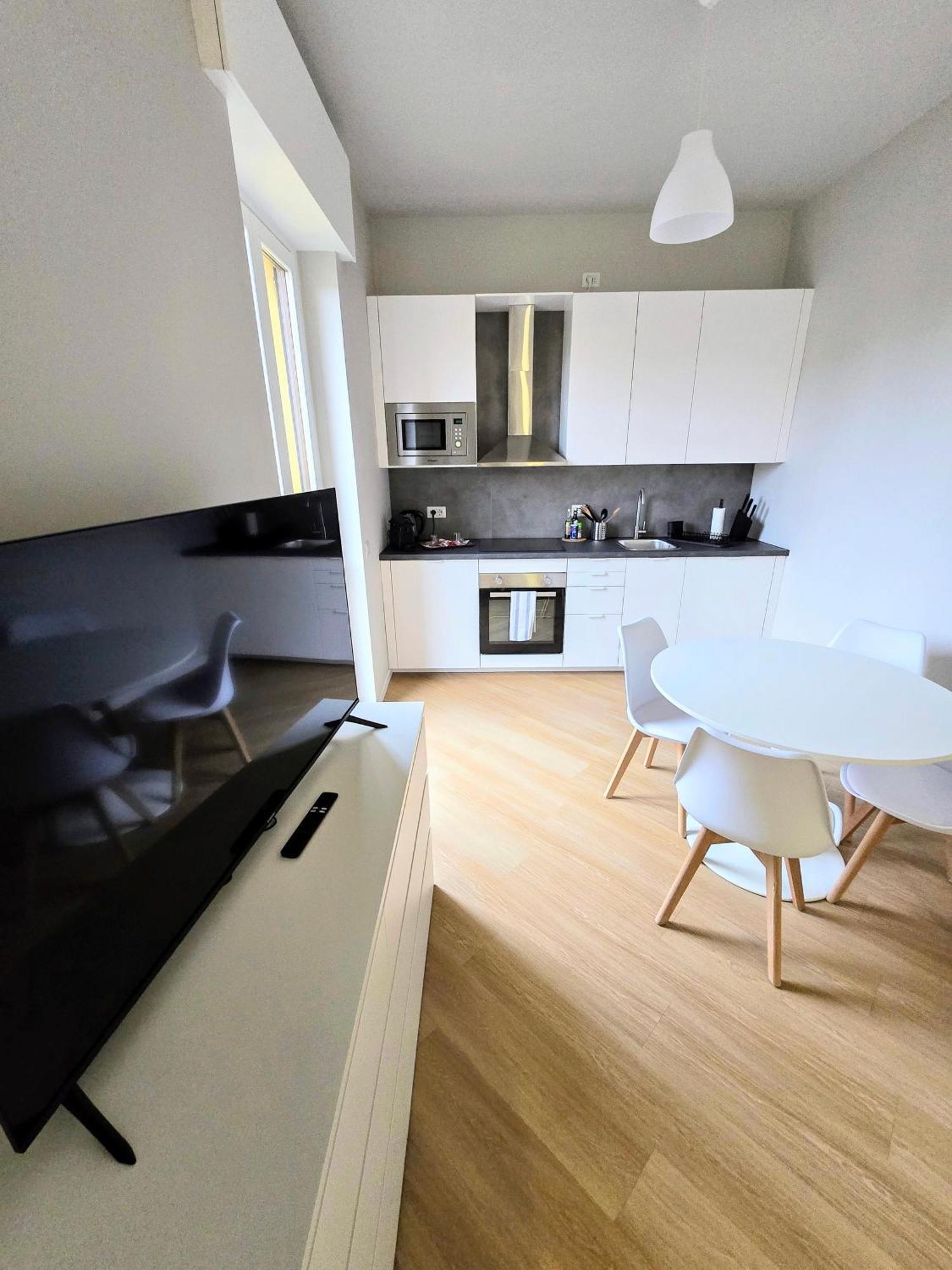 Monza Apartments Szoba fotó